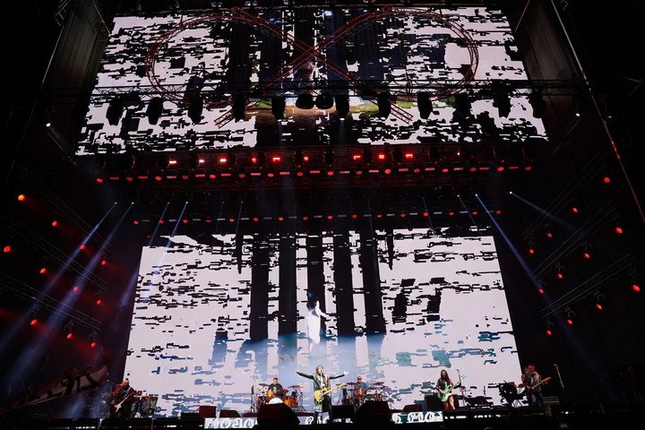 La imponente puesta en escena de Los Piojos en River. Foto Martín Bonetto