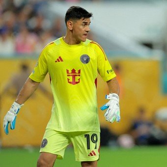 La segunda juventud de Oscar Ustari: a los 38, cuando lo daban por retirado, demostró que no llegó a Inter por ser "el amigo de Messi" y brilla en Mundial de Clubes