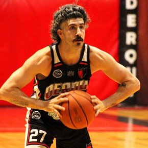 El renacer de Pablo Bruna: entre la terapia, el disfrute y el liderazgo en un Derqui que sueña en grande