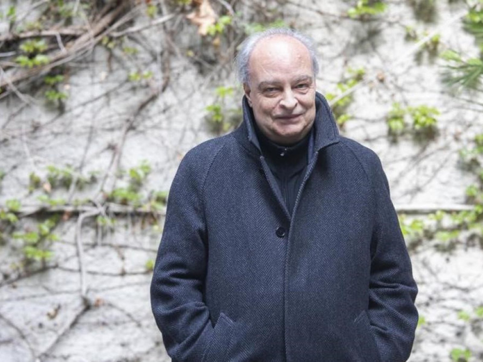 La memoria literaria como brújula: un viaje a través de Vila-Matas En un momento en que el horizonte literario parece di... Descubre más sobre creando, relat...