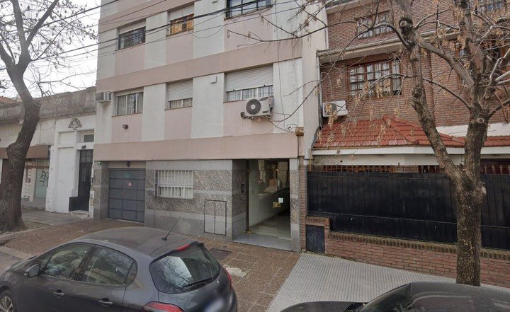 Encontraron a dos mujeres muertas en su departamento de Saavedra.