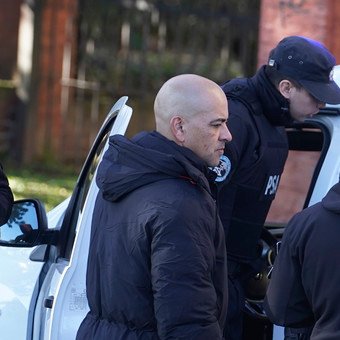 Bullrich anunció que detuvieron a un militante K que insultó y amenazó a Milei en un móvil de TV: "Vamos a matar a ese vendepatria"