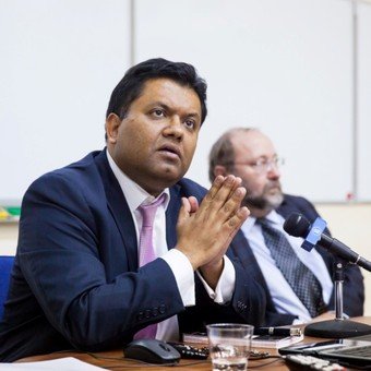 Bikas Joshi, un economista nacido en Nepal encabeza la misión del FMI que llega a la Argentina