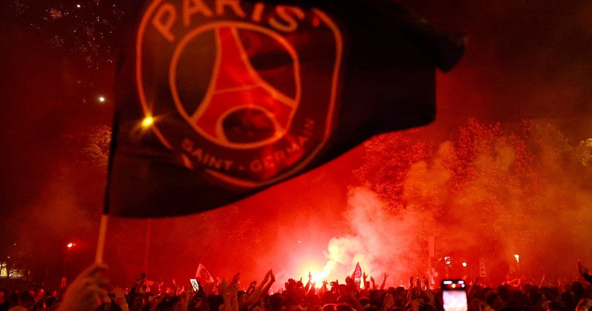 Un triunfo en la cancha, un desastre en las calles La reciente victoria del Paris Saint-Germain en la Champions League d... Descubre más sobre esperaba, suby...