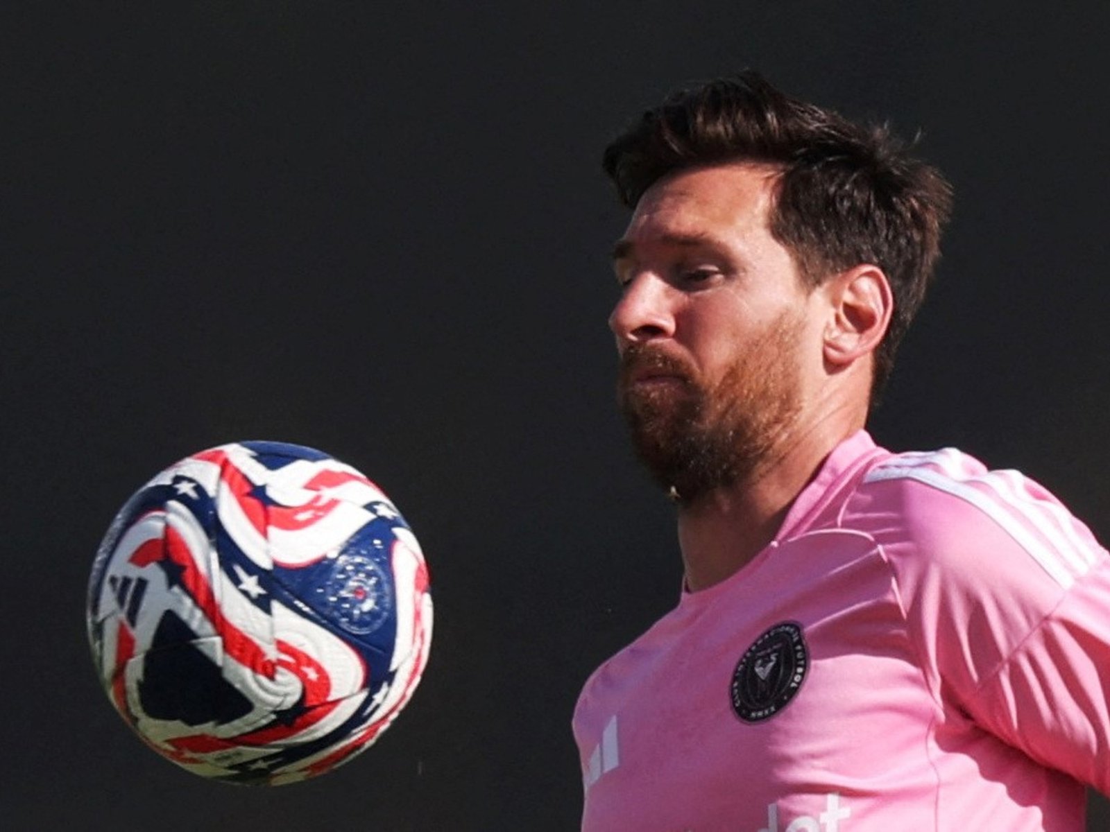 El duelo que detiene al mundo: Messi y su Inter Miami ante el Porto Este jueves, 16 de noviembre de 2025, el fútbol mund... Descubre más sobre independiente,...