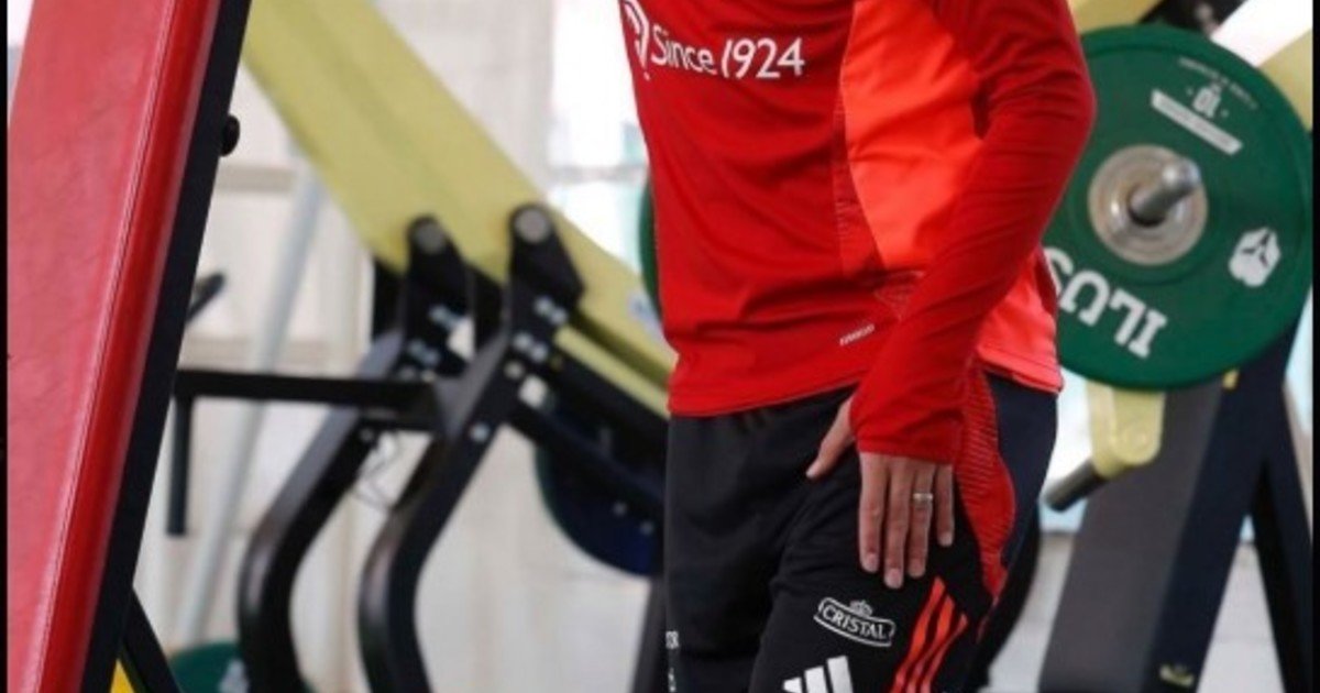 El adiós temporal de un pilar en la defensa chilena La selección chilena se enfrenta a un reto significativo en las próx... Descubre más sobre misma, tendrán...