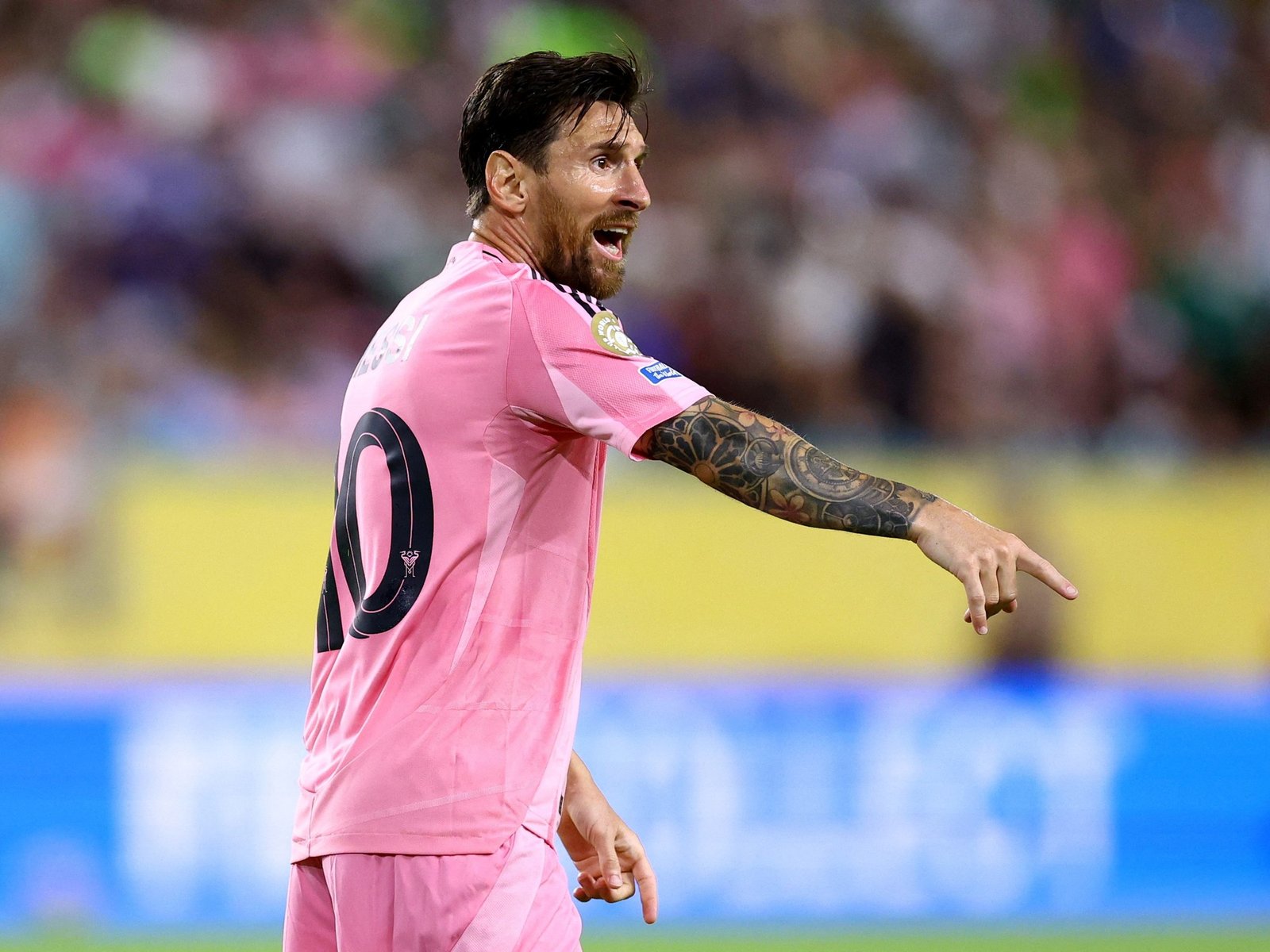 La vida de un ícono en el umbral de una nueva vuelta al sol Este martes 24 de junio, el mundo del fútbol se detiene para... Descubre más sobre juega, qatar, ...