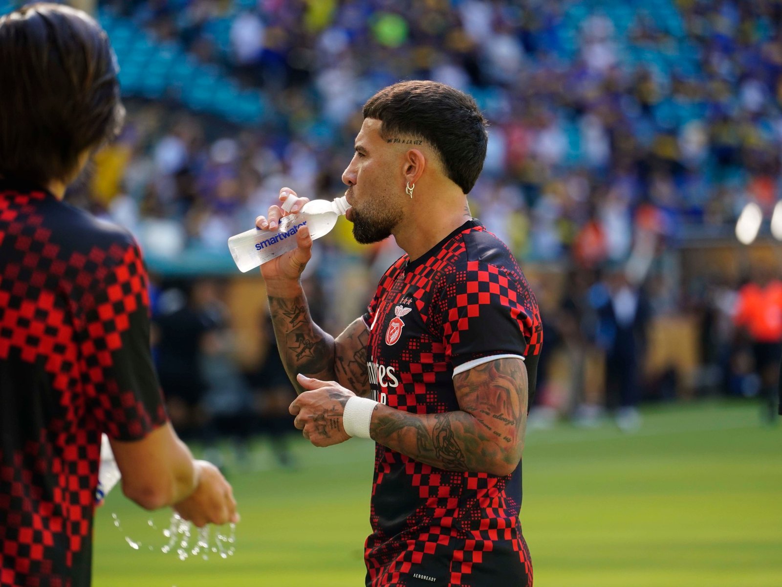 Las Águilas buscan reafirmar su legado en el Mundial de Clubes Este viernes, el Benfica se enfrenta al Auckland City en ... Descubre más sobre la bombonera, ...