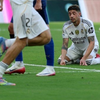 Real Madrid justificó la compra de Mastantuono en su debut con empate ante Al Hilal: golazo de contragolpe y un penal polémico que no aprovechó