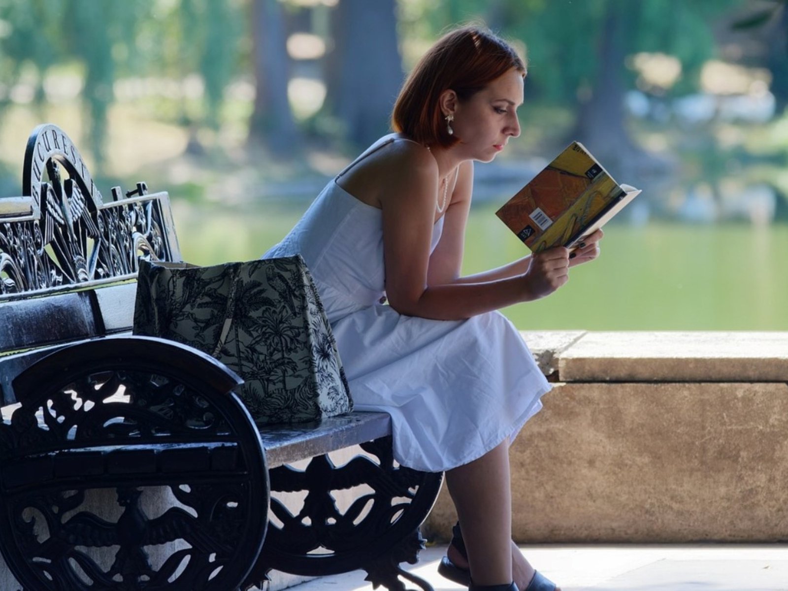 Entre la realidad y la ficción: el poder de las historias En un mundo donde la tecnología y la inmediatez parecen haber ... Descubre más sobre través, cuesti...
