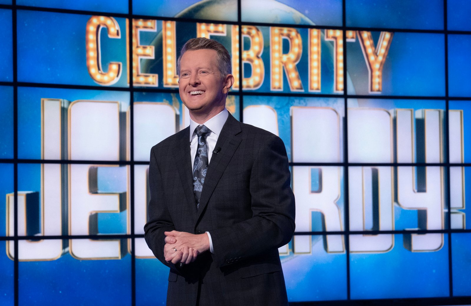 ‘Jeopardy!,’ ‘Wheel of Fortune’ Set Streaming Deals at Hulu and Peacock