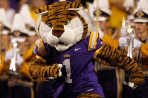 West Virginia v LSU