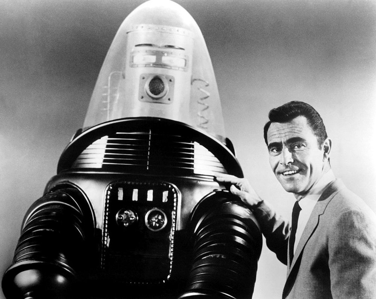 The Twilight Zone Creator Rod Serling Felt That One Thing Hurt The Series The Most