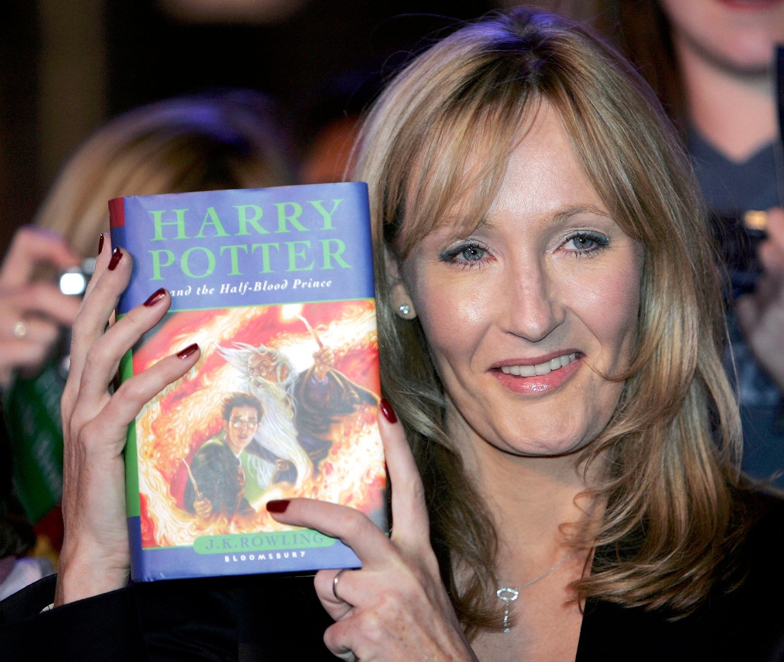 J.K. Rowling Says She “Worked Closely” With Writers on HBO’s ‘Harry Potter’ Series
