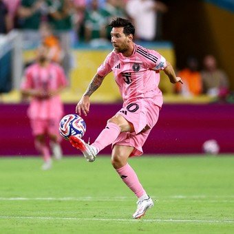 Messi y Suárez brillaron para Inter Miami que asombra en el Mundial de Clubes y desafiará a PSG: tuvo contra las cuerdas a Palmeiras y avanzó a octavos de final 