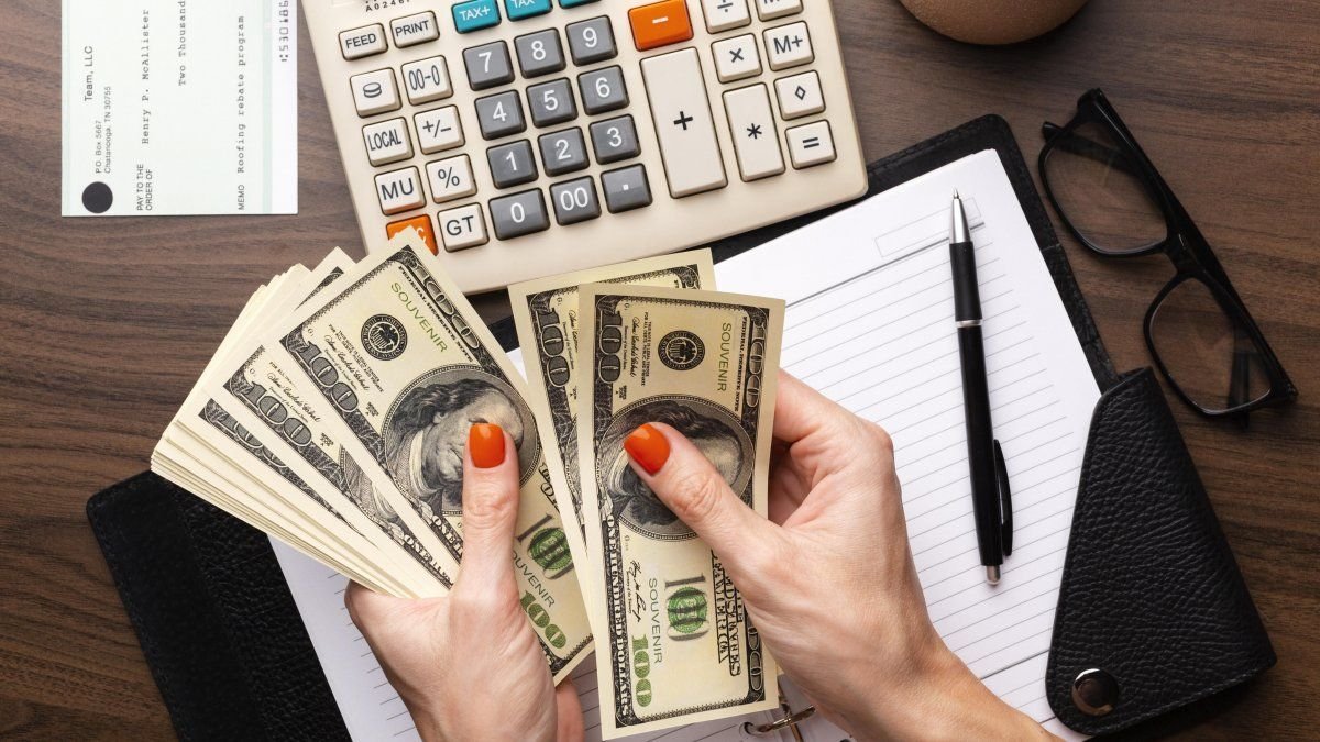 El comportamiento del dólar en un contexto cambiante A medida que el panorama económico se transforma, el comportamiento... Descubre más sobre interés, repre...