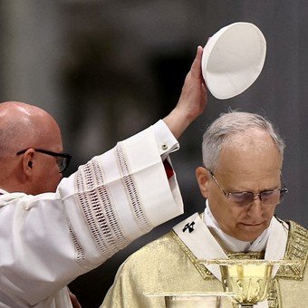 El Papa León XIV enfrenta uno de los mayores conflictos heredados de la era Francisco y busca evitar un cisma en la Iglesia