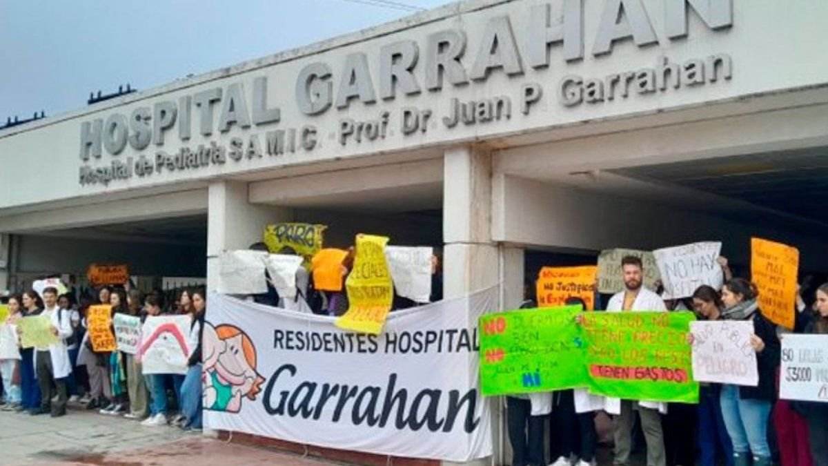 Descontento en el Garrahan: Un aumento que deja a muchos atrás La reciente decisión del Hospital Garrahan de implementar... Descubre más sobre corte suprema,...