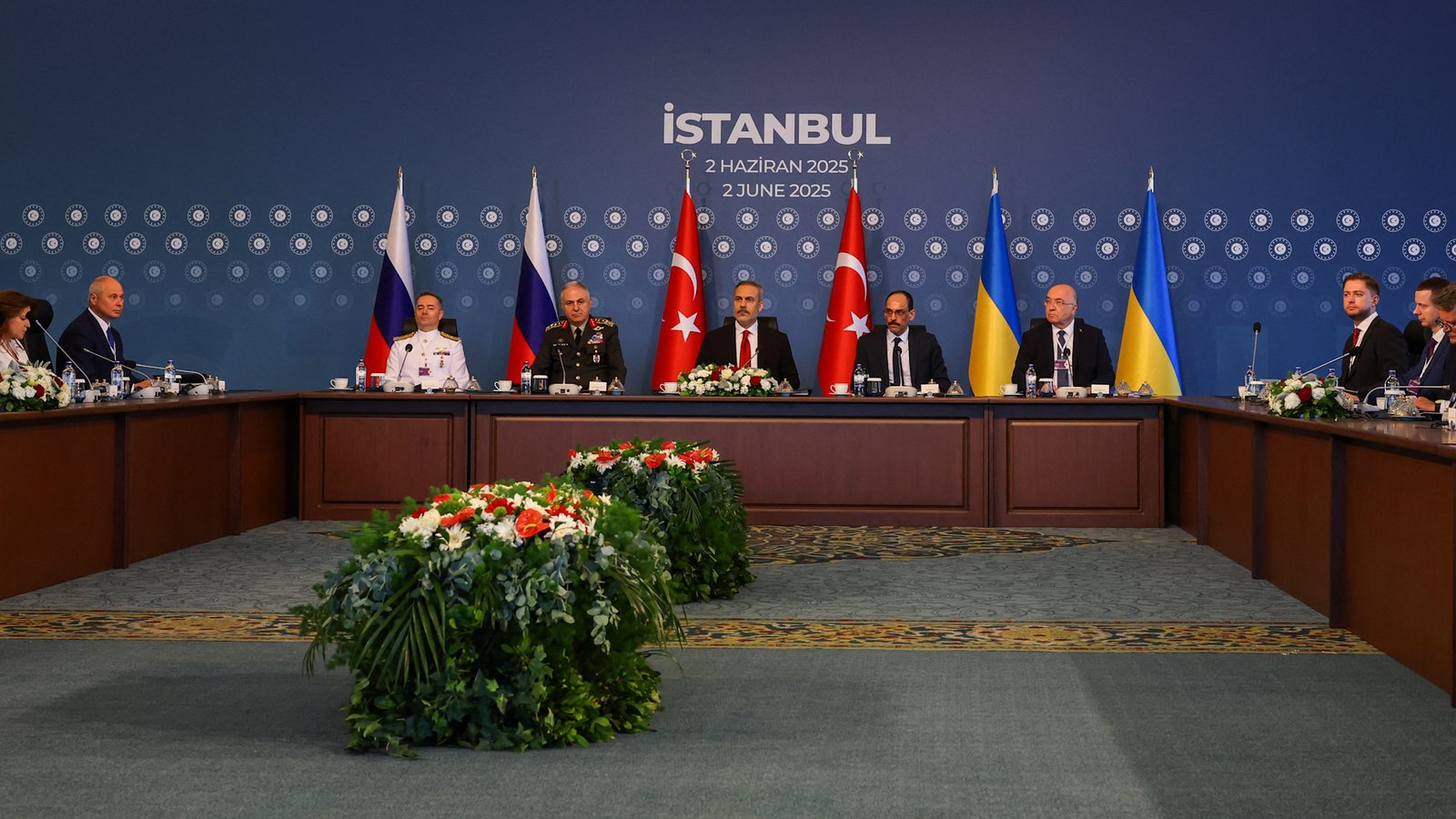 La complejidad de las negociaciones en el conflicto ruso-ucraniano Las recientes conversaciones en Istanbul entre Rusia ... Descubre más sobre ofrecer, negoc...