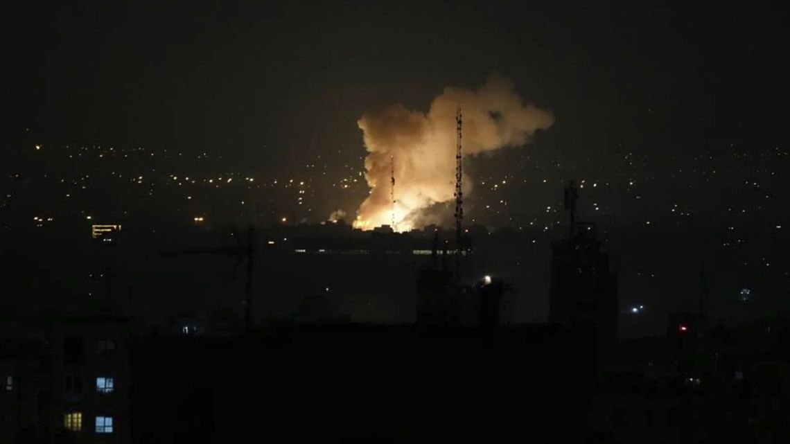 Escalando tensiones en Medio Oriente: el impacto del ataque israelí en Irán La reciente ofensiva militar de Israel contr... Descubre más sobre militares, pro...