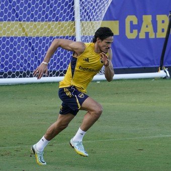 Edinson Cavani se entrenó con el grupo y esperan que tenga los goles que Boca necesita ante Auckland City para entrar a octavos