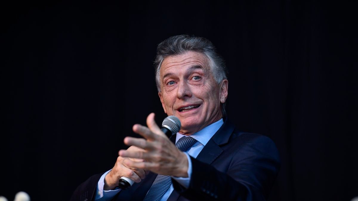 Un nuevo capítulo en la política argentina: el diálogo entre fuerzas opositoras El exmandatario Mauricio Macri ha dado u... Descubre más sobre exmandatario, ...