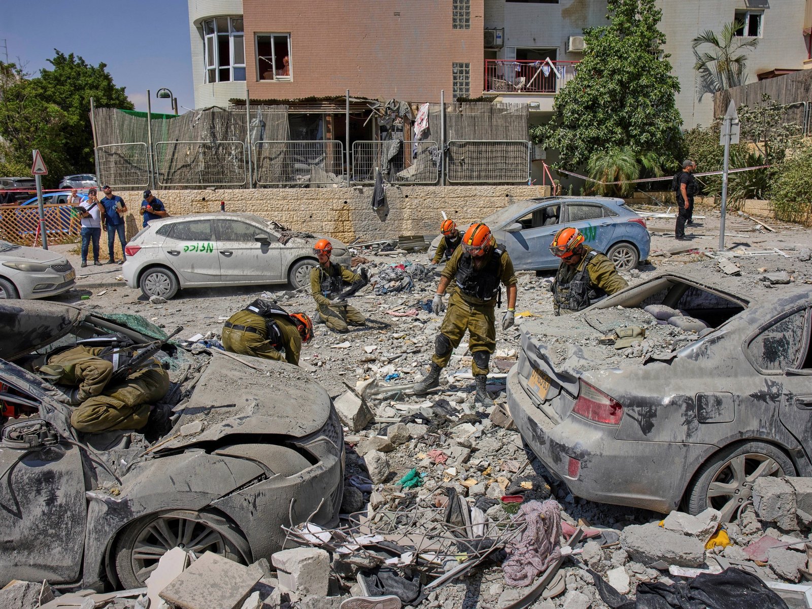 La Tensión Geopolítica en Oriente Medio: Un Juego de Fuerzas y Estrategias El conflicto entre Israel e Irán ha tomado un... Descubre más sobre organizaciones...