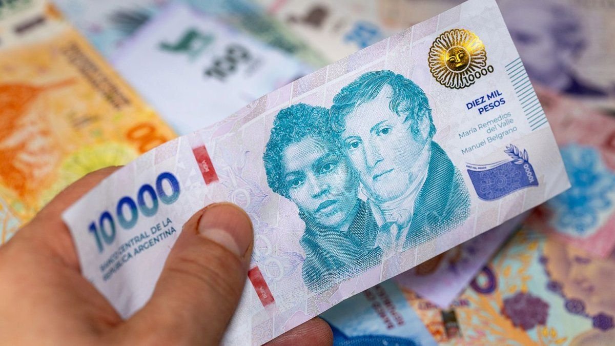 Junio: el mes de los aumentos salariales significativos Con la llegada de junio, los trabajadores se preparan para recib... Descubre más sobre celebran, algu...