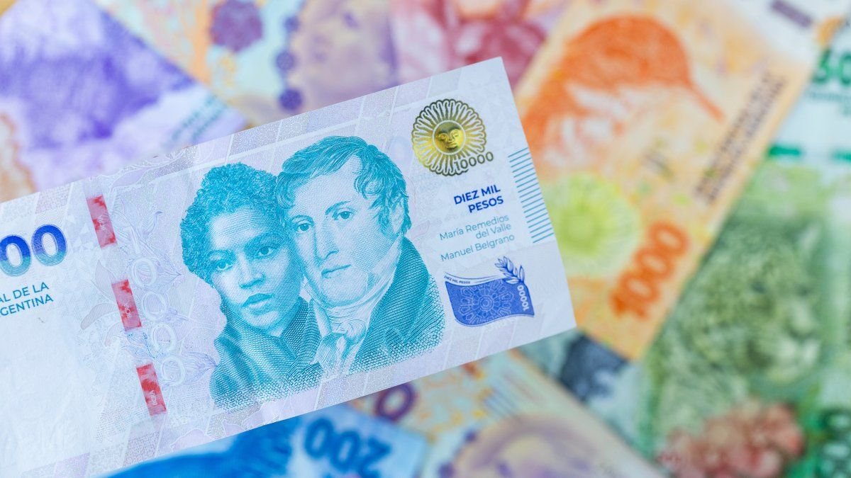 Las decisiones económicas y su eco en la sociedad Cuando los gobiernos toman medidas para controlar la inflación, genera... Descubre más sobre cruciales, emp...