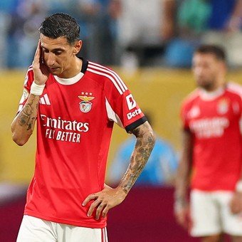 Resumen de Benfica vs Chelsea, por el Mundial de Clubes: Di María y Otamendi hicieron el aguante, pero la expulsión de Prestianni condenó a los portugueses