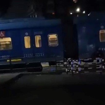 Un tren arrolló a dos jóvenes en Villa del Parque: murieron en el acto