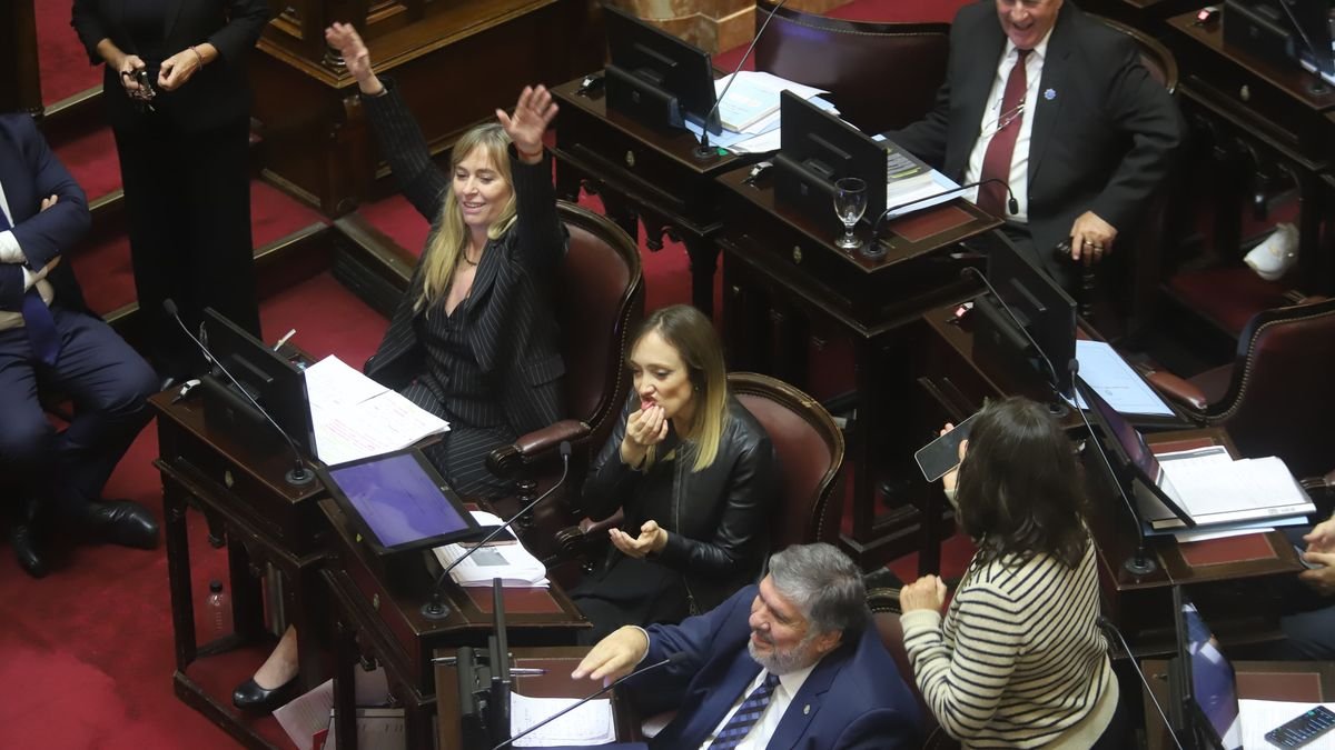 Una nueva mirada a la transparencia financiera de los funcionarios públicos En un contexto de creciente preocupación por... Descubre más sobre fondos, accion...