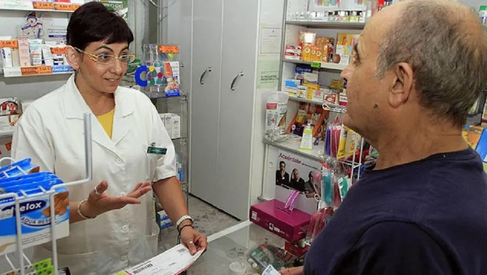 Medicamentos gratis del PAMI en El Cronista, Economía