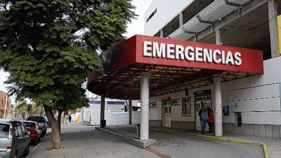 Fue a la guardia con dolor de pecho, le dijeron que era ansiedad, pero el diagnóstico final fue devastador en El Cronista, Información General