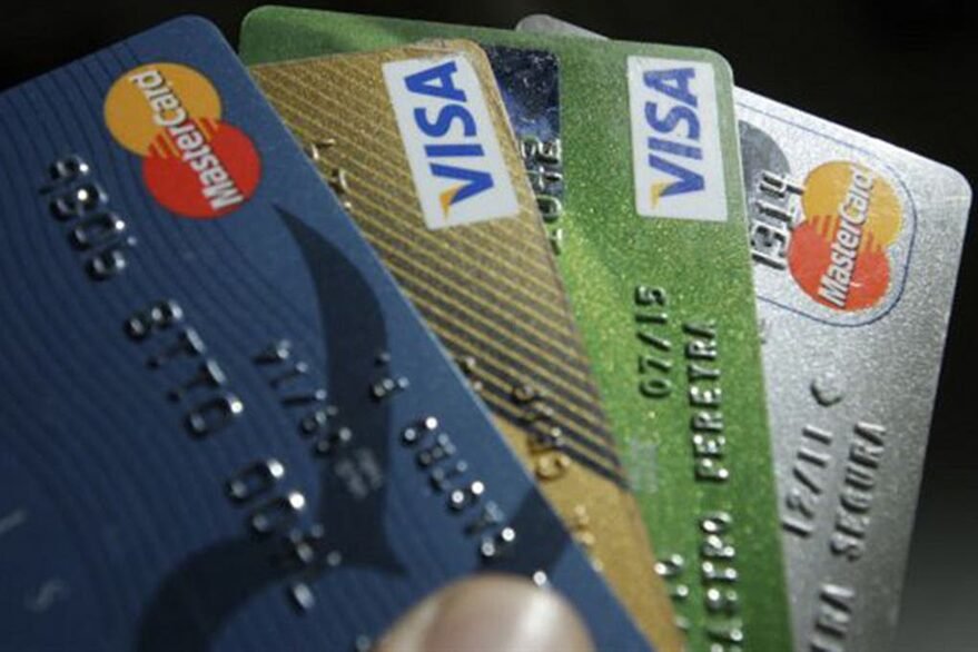 Chau tarjetas de crédito en El Cronista, Economía