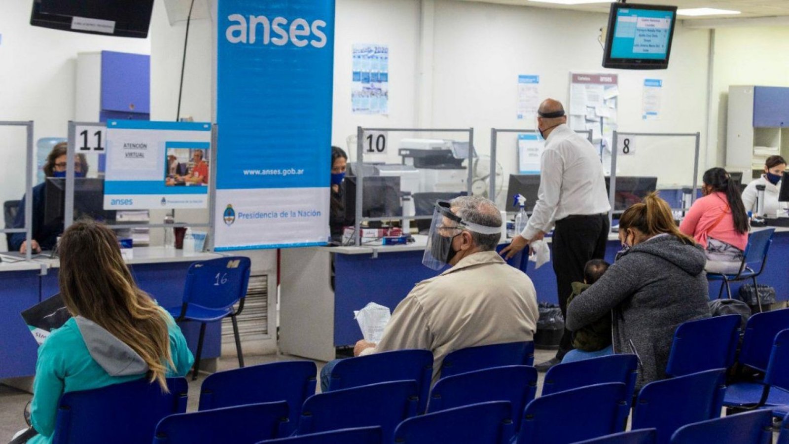 Una buena para los jubilados de ANSES en El Cronista, Economía
