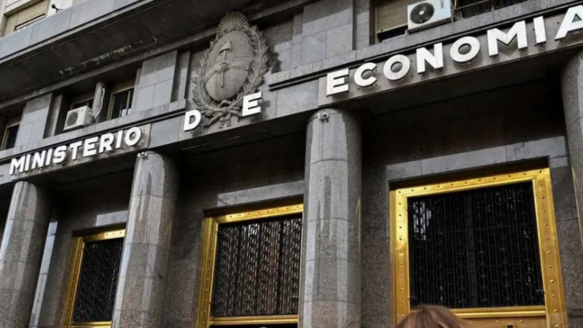 Feria fiscal ARCA en El Cronista, Economía