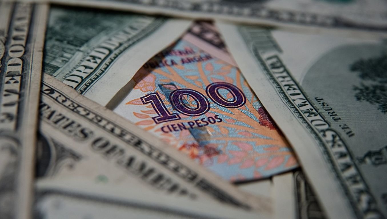 Dólar hoy y dólar blue hoy en El Cronista, Finanzas