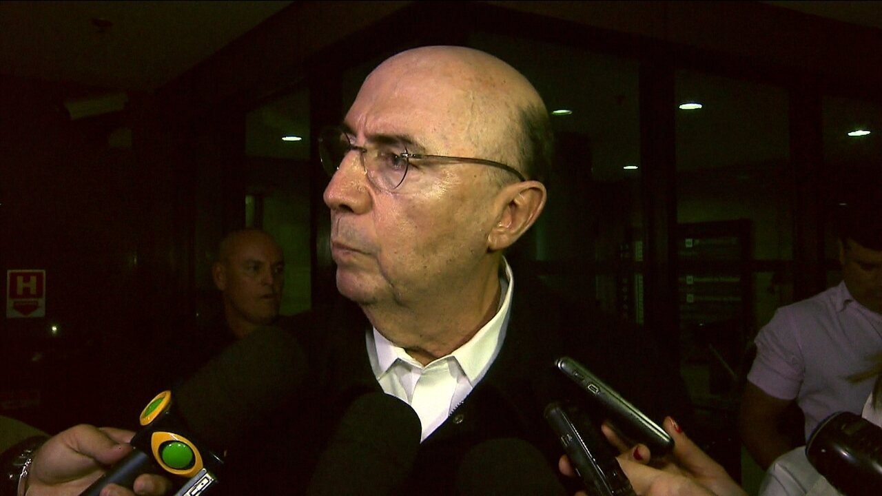 Milei le ordenó a sus ministros acentuar el ajuste fiscal para alcanzar la meta de 1,6% del PBI en El Cronista, Economía