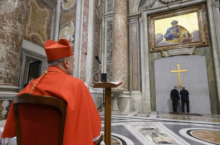 Dolor en el Vaticano en El Cronista, Información General