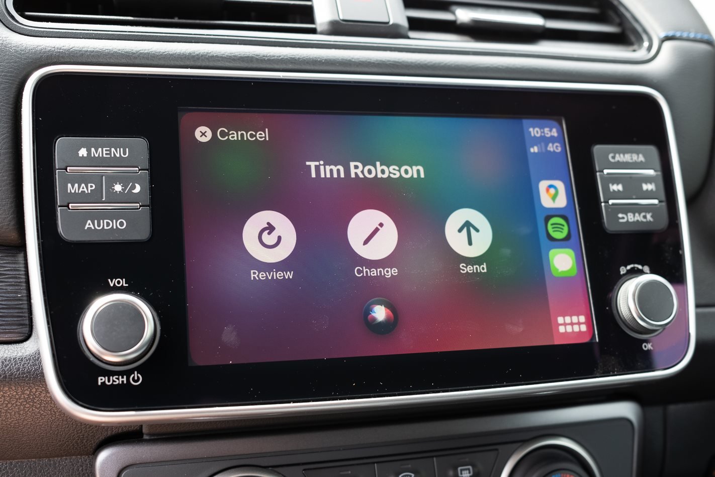 Apple actualiza CarPlay con widgets y Liquid Glass. iOS