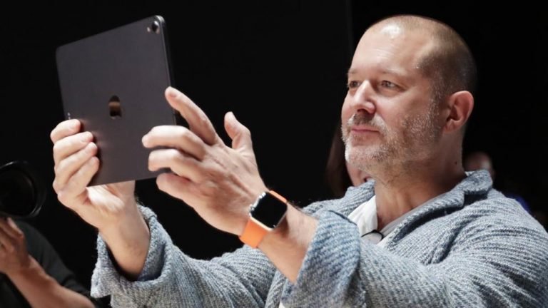 La leyenda de Apple, Jony Ive, se hace cargo del futuro del diseño de OpenAI. Parece que has ingresado "M0", pero no hay un texto específico para traducir. Si tenés un texto en particular que querés que traduzca, por favor compartilo y con gusto lo haré.
