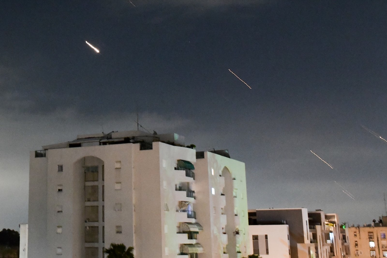 Israel controla el espacio aéreo de Teherán, pero Irán volvió a atacar con misiles Tel Aviv en El Cronista, Internacionales