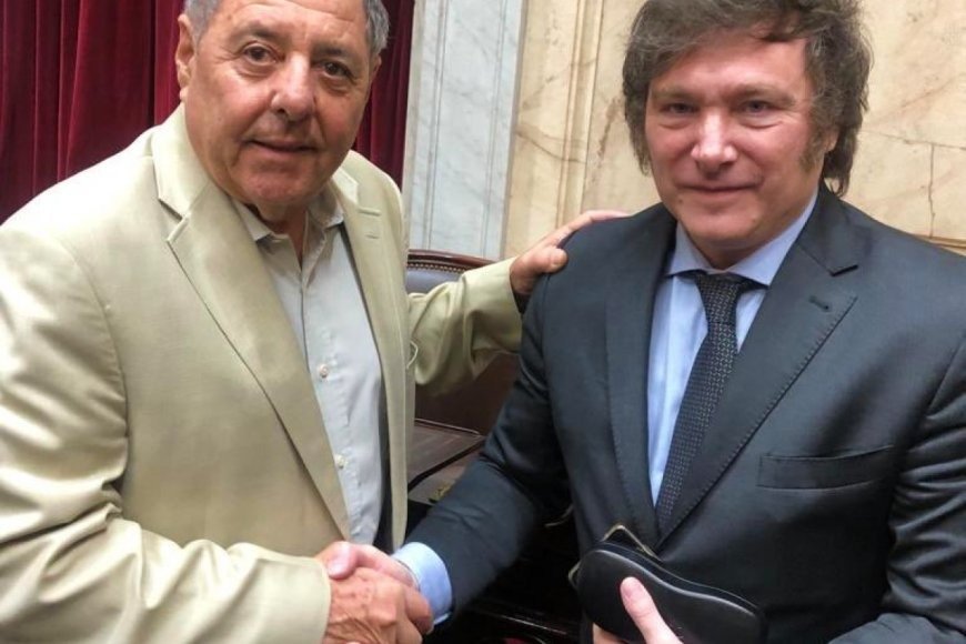 PRO y LLA no avanzan en la Provincia y miden el "Riesgo Kicillof" en El Cronista, Economía