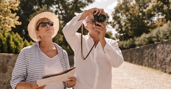 El hermoso país para emigrar después de los 60 años y tiene salud gratuita en El Cronista, Clase