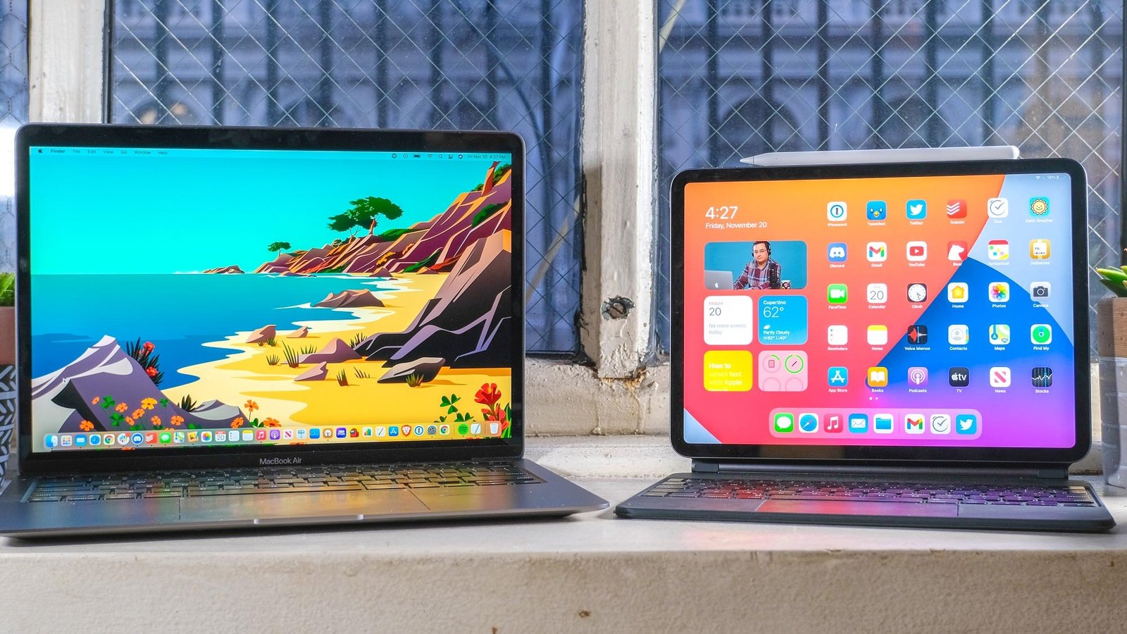 MacBook Pro vs. MacBook Air iPad