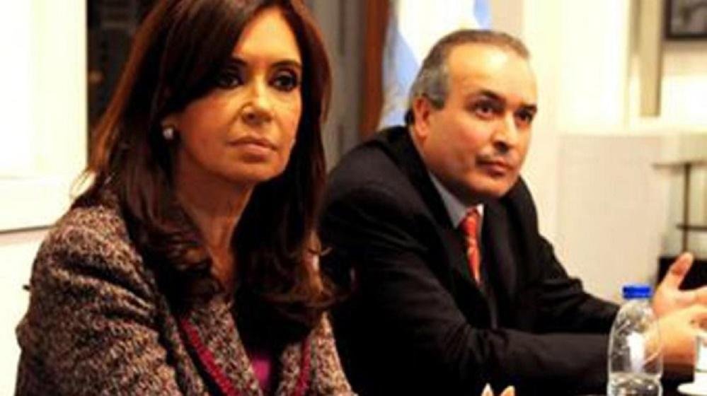 Cristina apuntó nuevamente contra las restricciones de su prisión domiciliaria en El Cronista, Economía