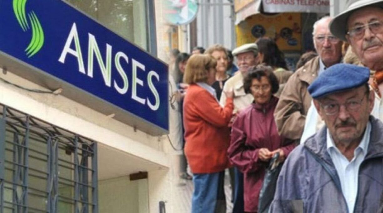 Una buena para los jubilados de ANSES en El Cronista, Economía