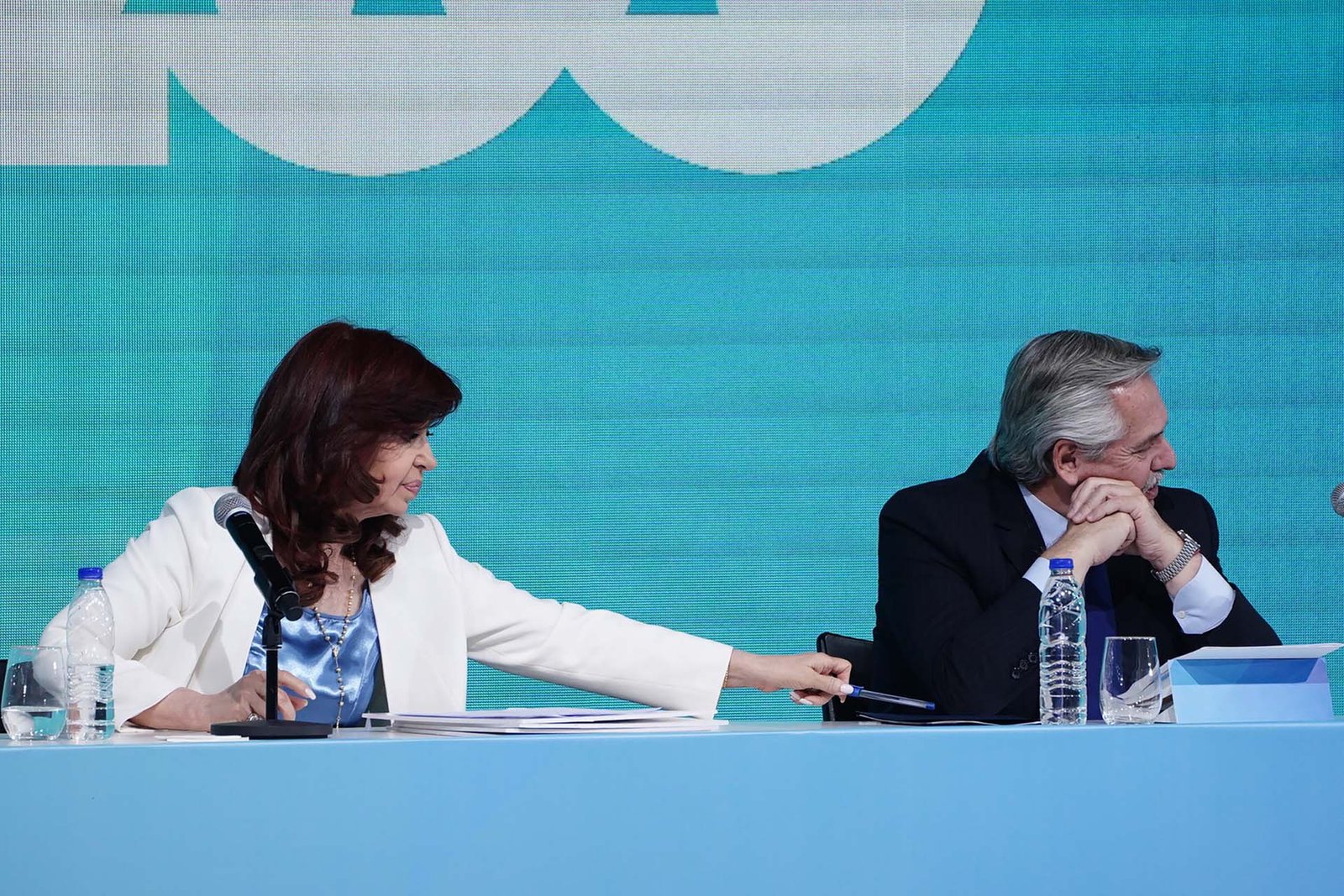 Domiciliaria a Cristina en El Cronista, Economía