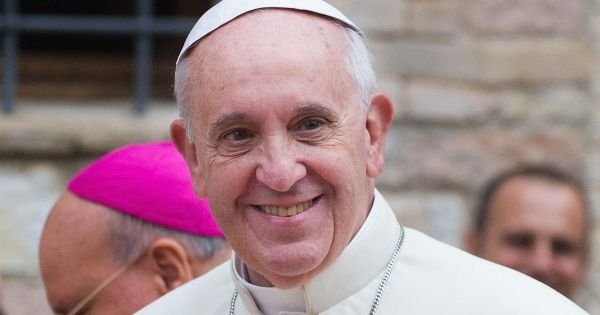 La lujosa "herencia del papa Francisco" en El Cronista, Información General